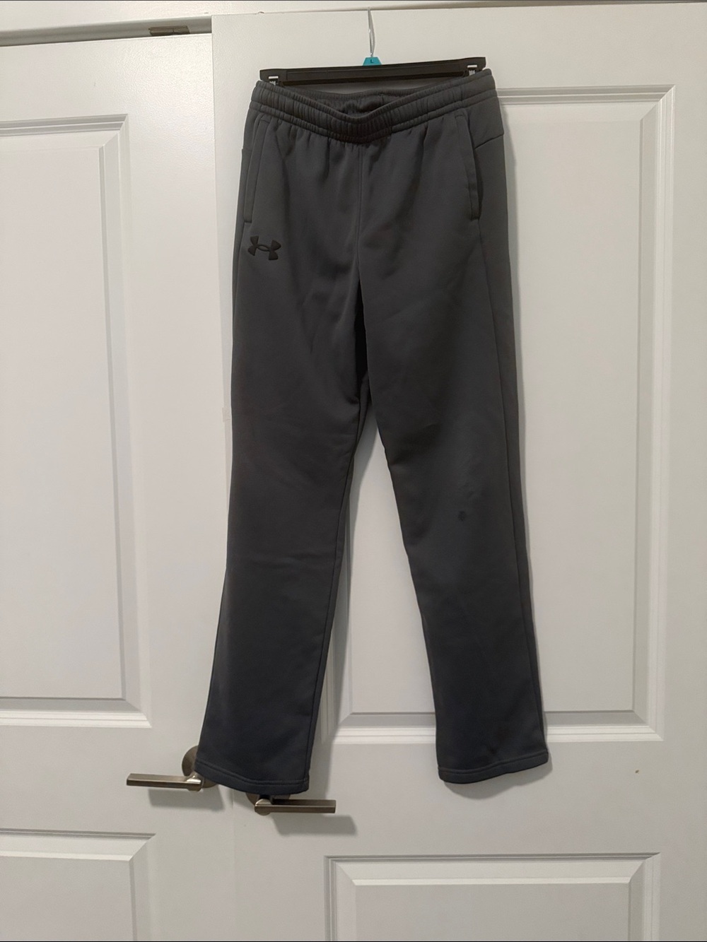 Under Armour Boys Large  Dark Gray Joggers